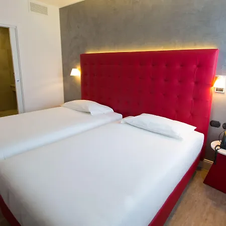 Al Campanile - Luxury & 3* 바메노