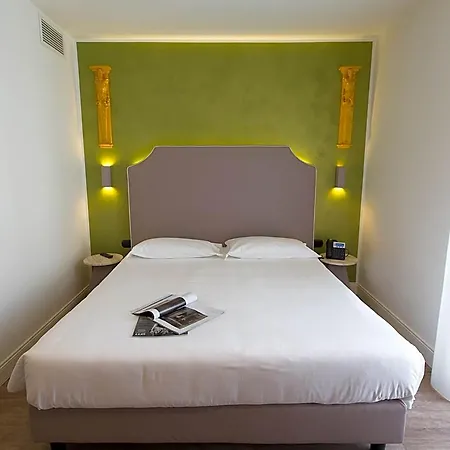 Hotel Al Campanile - Luxury & 3*