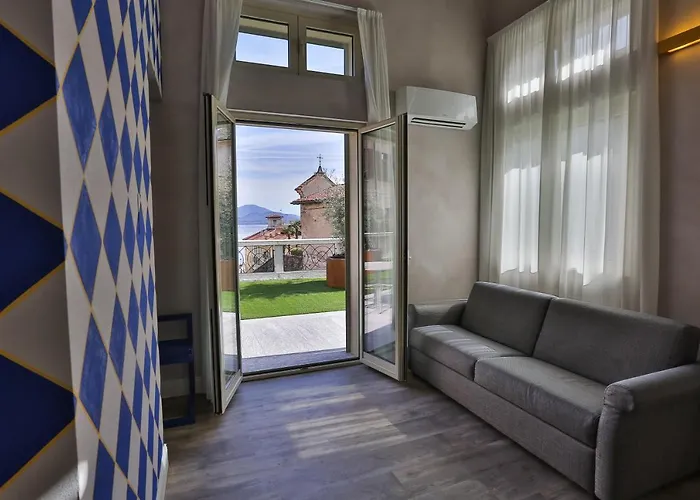 Отель Al Campanile - Luxury & Бавено
